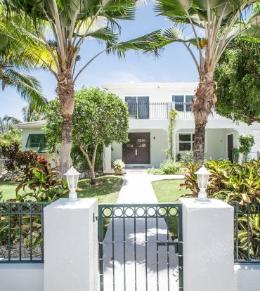 ABBEY WAY FAMILY HOME