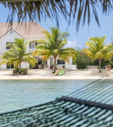 OCEAN REACH BEACHFRONT HOME