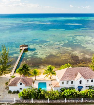 OCEAN REACH BEACHFRONT HOME