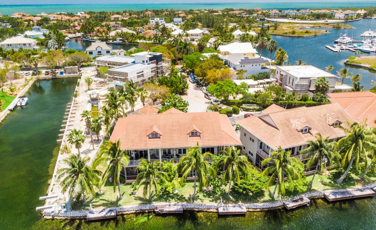 YACHT CLUB VILLAS #9