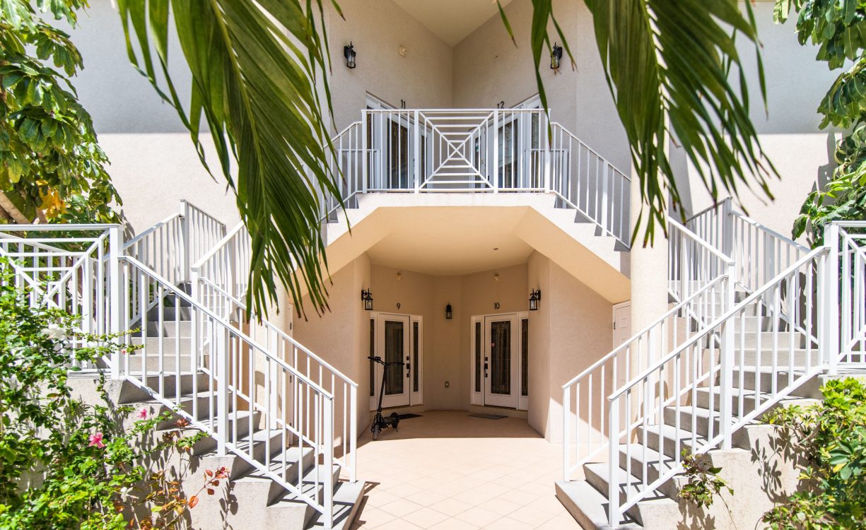 YACHT CLUB VILLAS #9