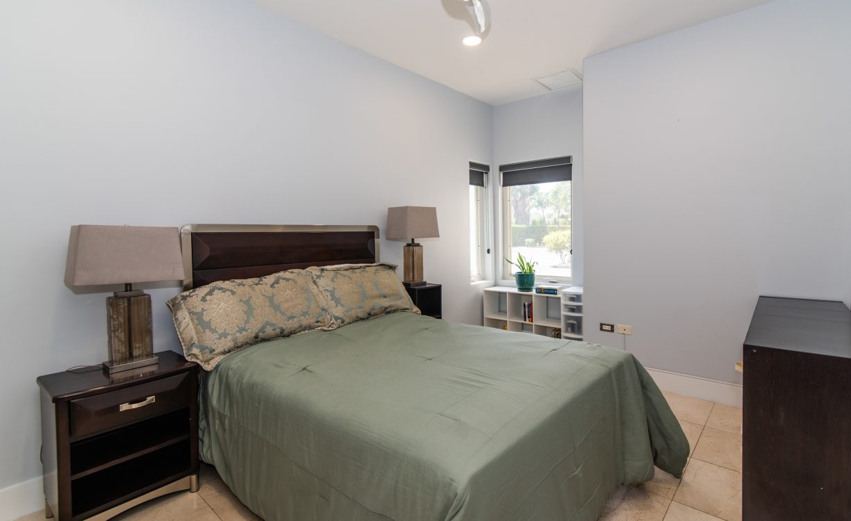 YACHT CLUB VILLAS #9