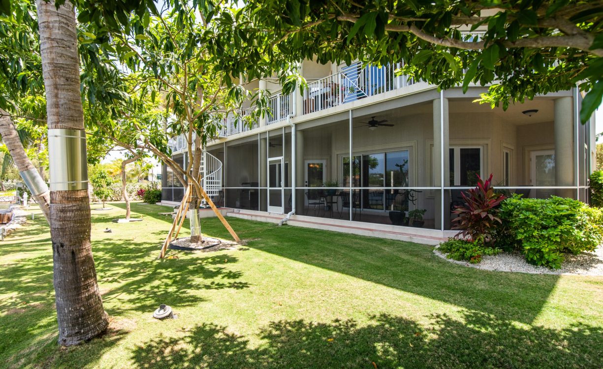 YACHT CLUB VILLAS #9