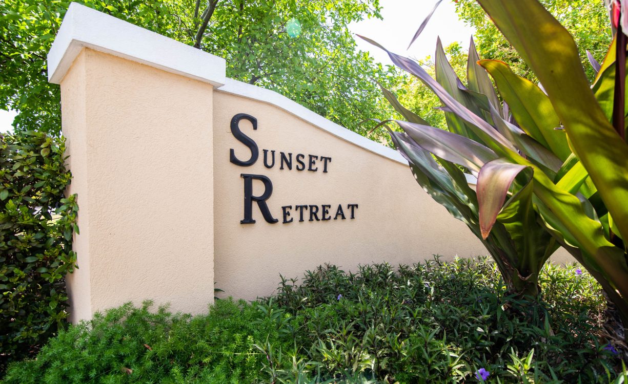 SUNSET RETREAT 40
