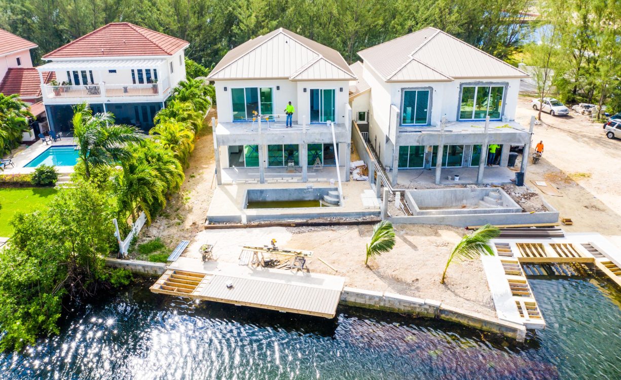 THE POINT  AT PARADISE COVE