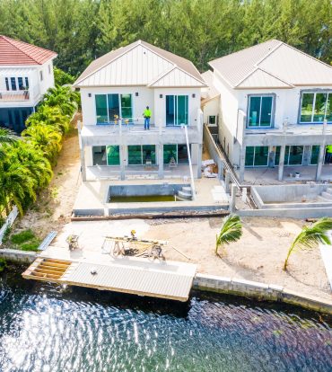 THE POINT  AT PARADISE COVE