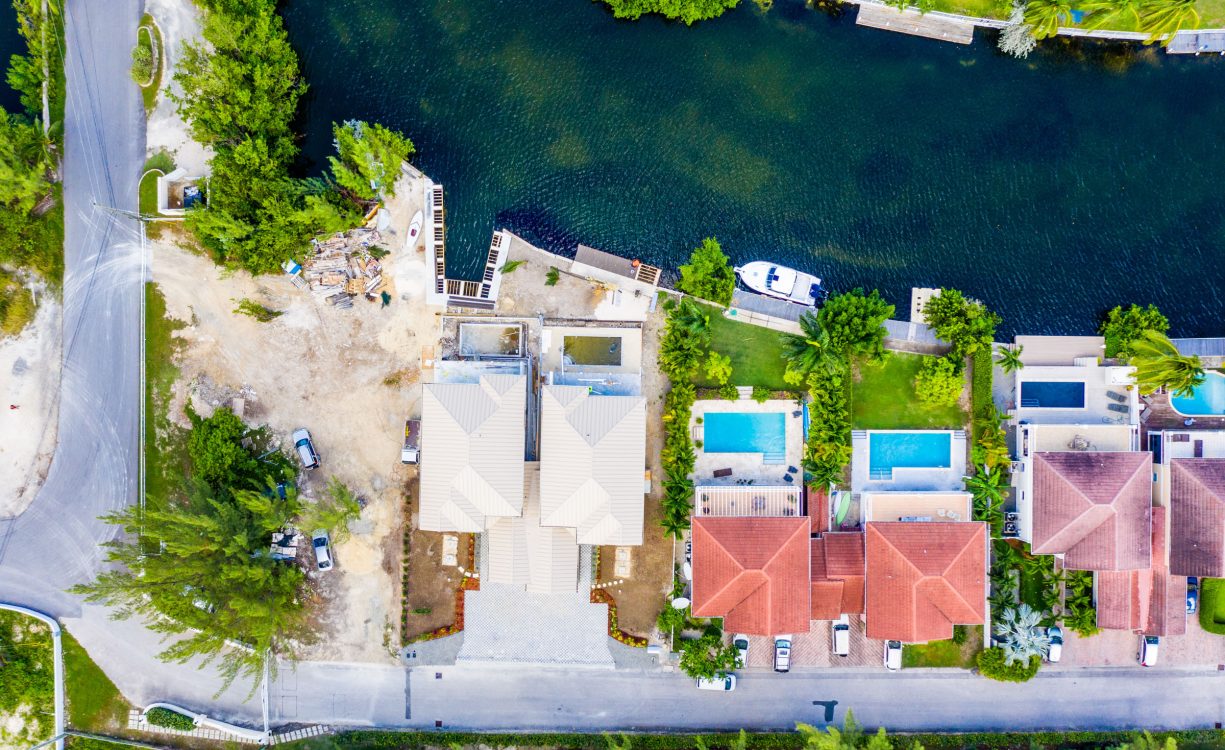 THE POINT  AT PARADISE COVE