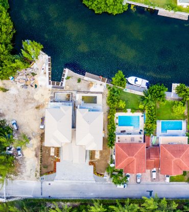 THE POINT  AT PARADISE COVE