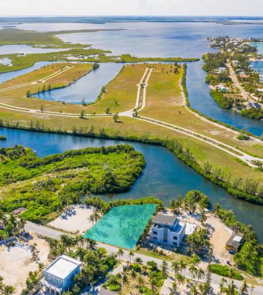 RUM POINT DRIVE CANAL FRONT LOT