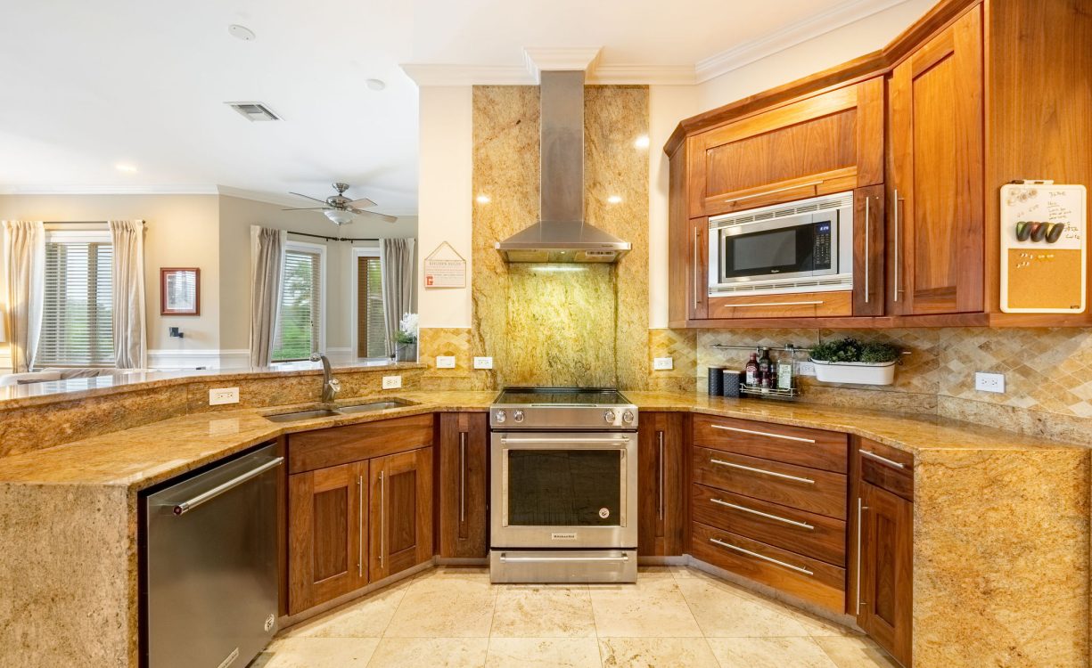 THE ISLAND AT PARADISE COVE 55