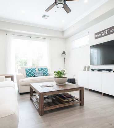 ORCHID HEIGHTS COMTEMPORARY FAMILY HOME & APT