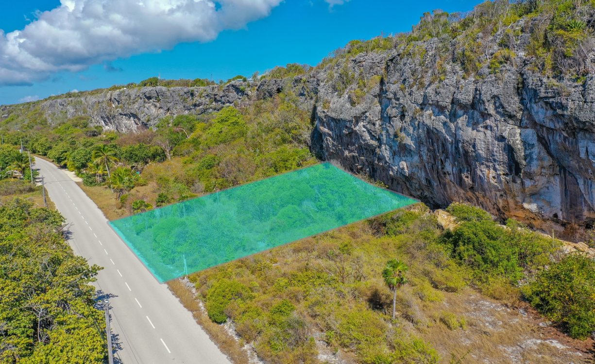 CAYMAN BRAC SOUTH SIDE LAND