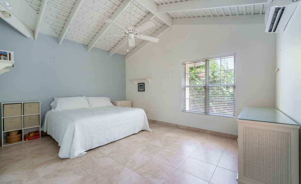SANDALWOOD CRESCENT 28