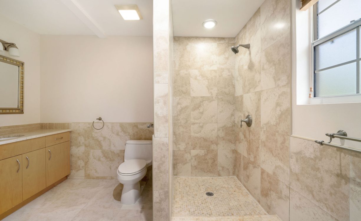 SANDALWOOD CRESCENT 28