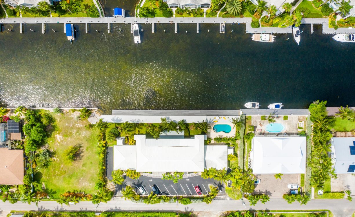 Snug Harbour Club — Property Cayman Real Estate