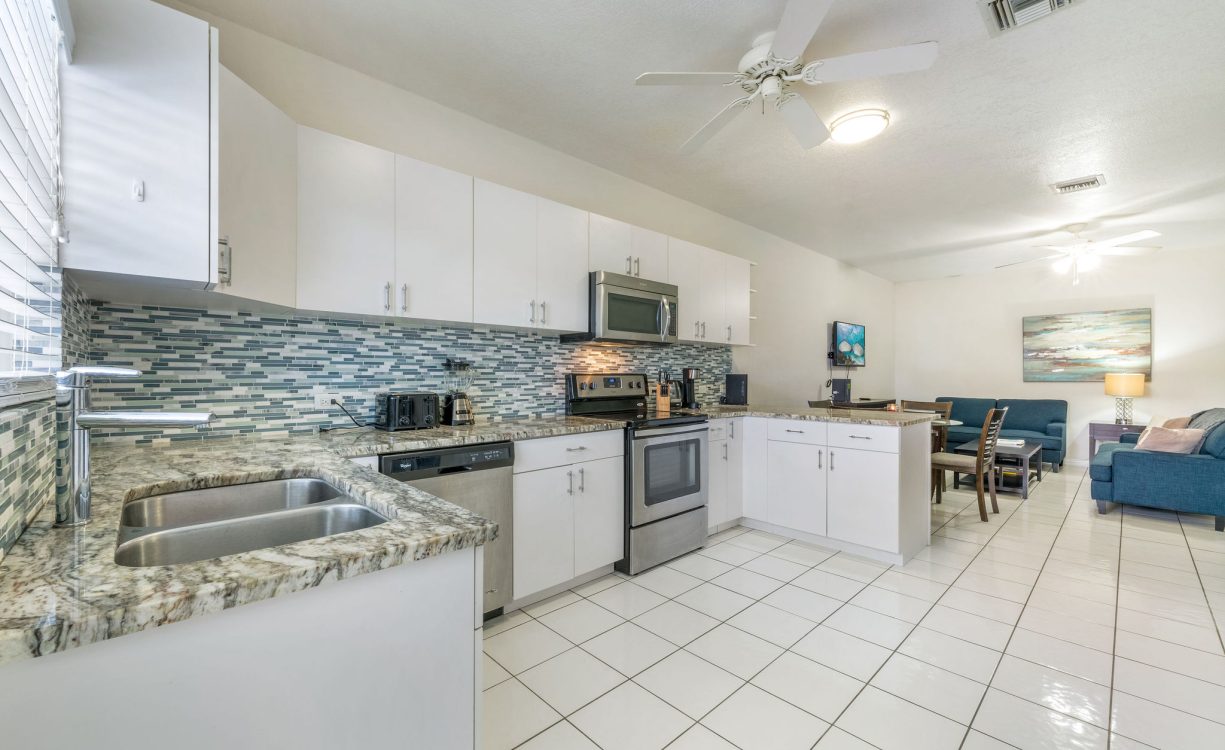 POINSETTIA PLACE UNIT 6
