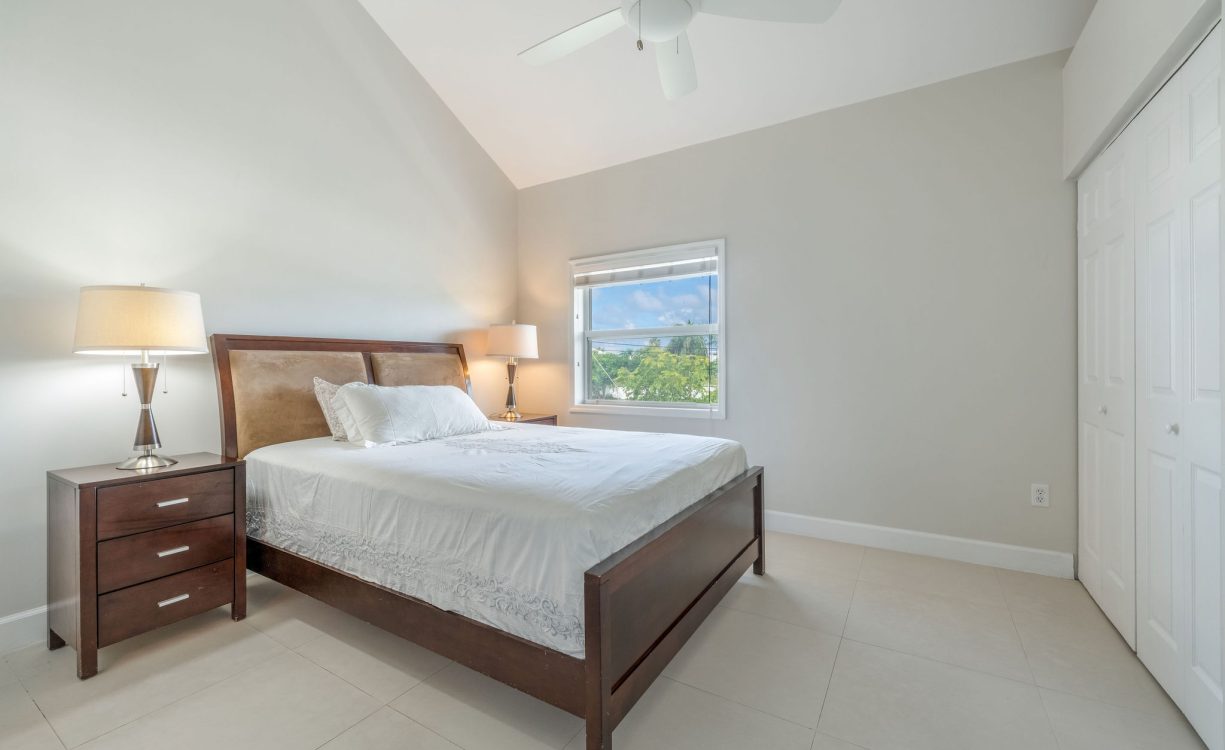 Sound Side Club 3 Snug Harbour — Property Cayman Real Estate Experts