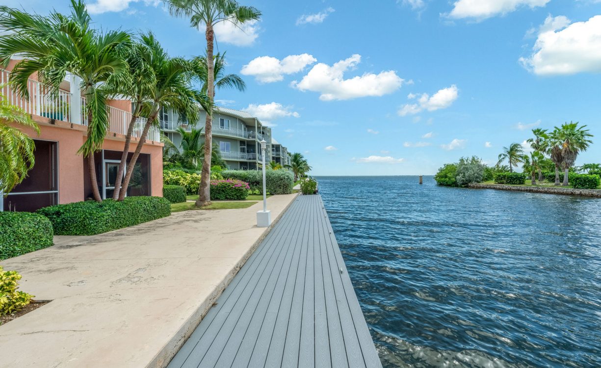 Sound Side Club 3 Snug Harbour — Property Cayman Real Estate Experts in the Cayman Islands