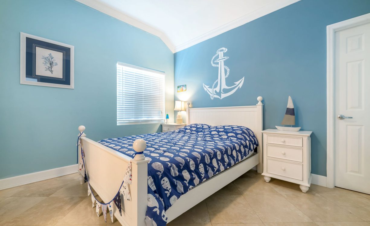 DENHAM THOMPSON WAY 127