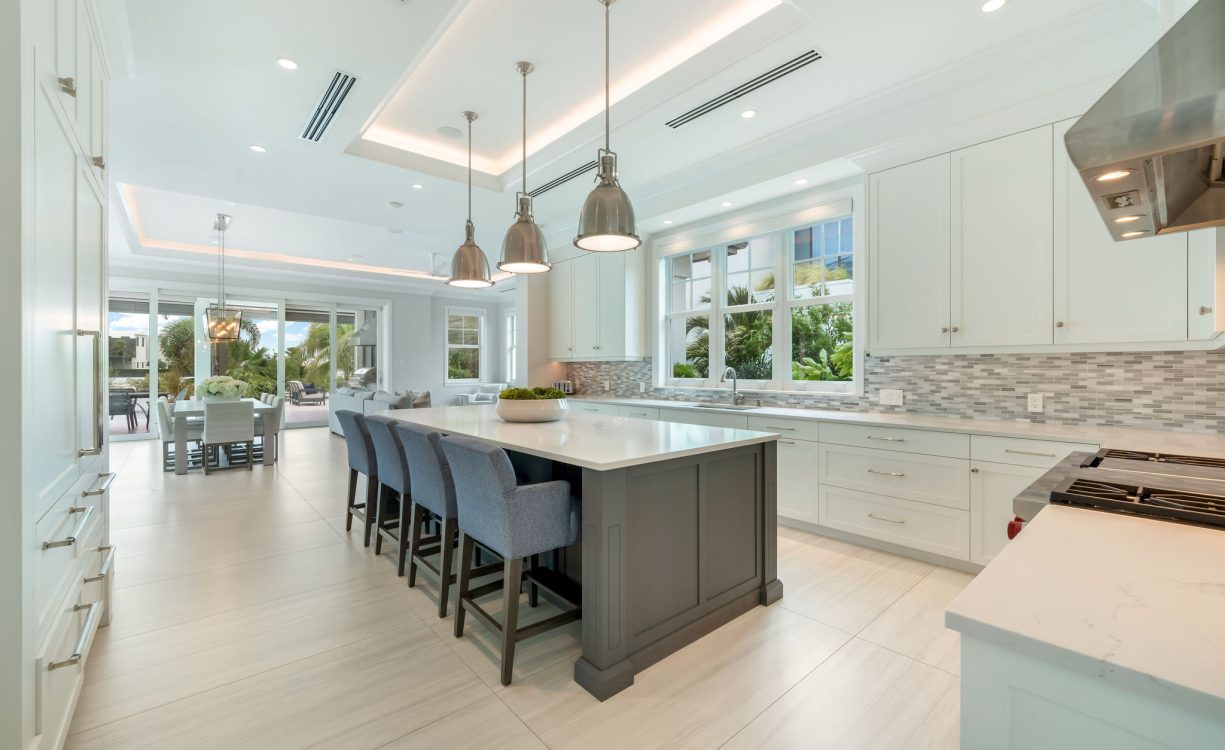 CRYSTAL DRIVE 221 CRYSTAL HARBOUR WATERFRONT HOME