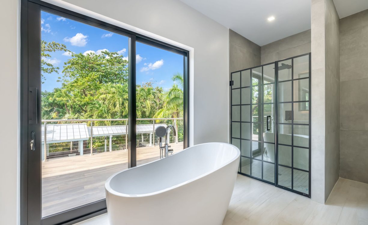 Avenue 51, sters Estates Home — Property Cayman Real
