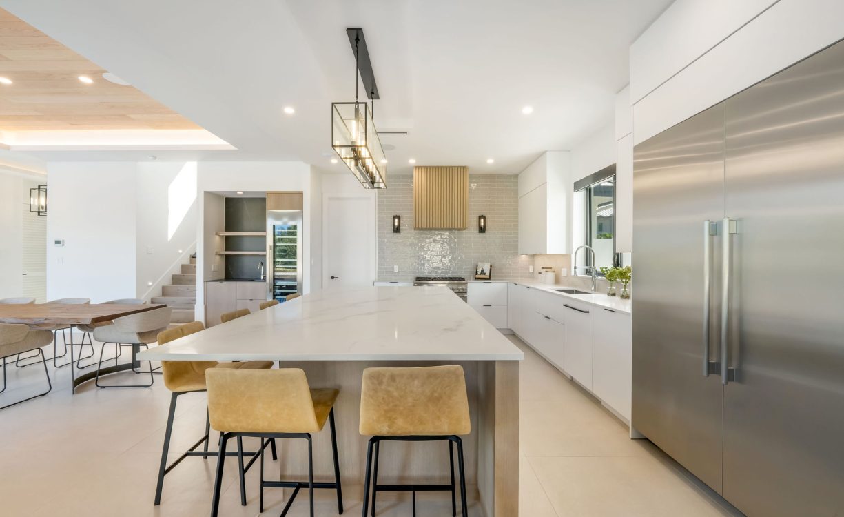 LALIQUE QUAY BRAND NEW HOME