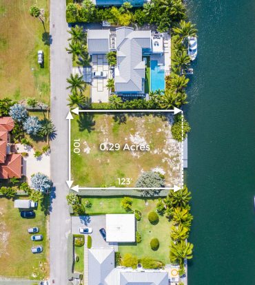 WATERFORD QUAY 0.29 ACRES, CRYSTAL HARBOUR CANAL FRONT