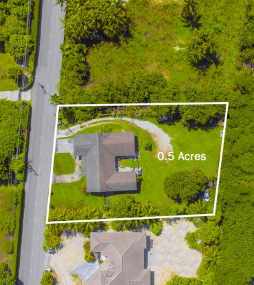 SELKIRK DRIVE 63, GRAND HARBOUR FIXER UPPER