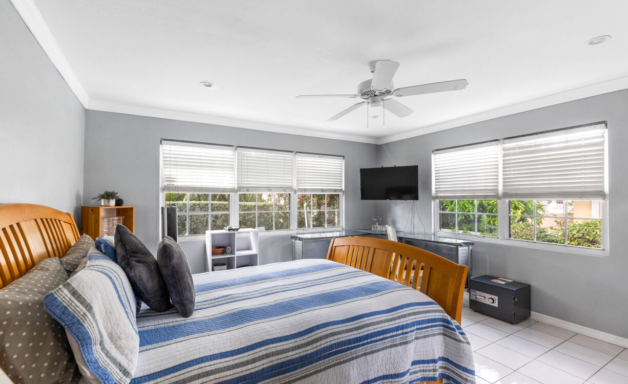 MARIGOLD 15, TROPICAL GARDENS HOME