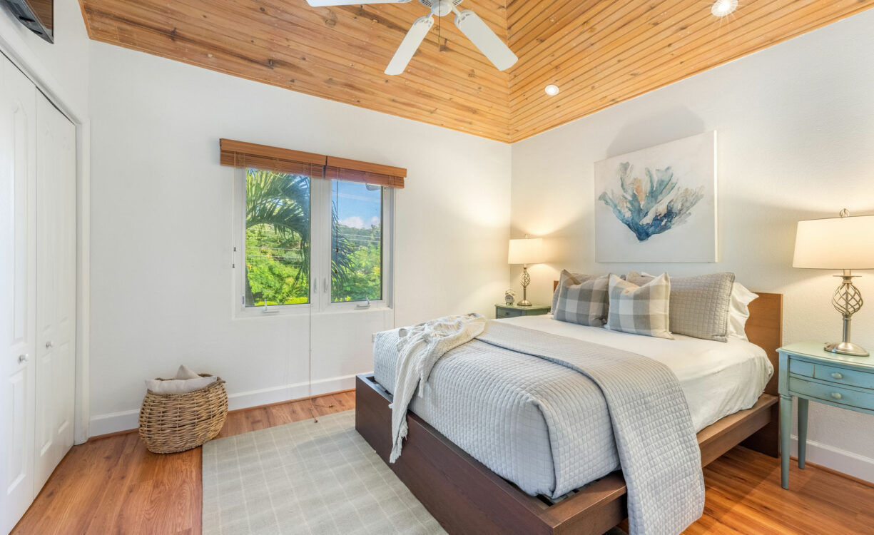 PIRATES LAIR 14, SOUTH SOUND TOWNHOME