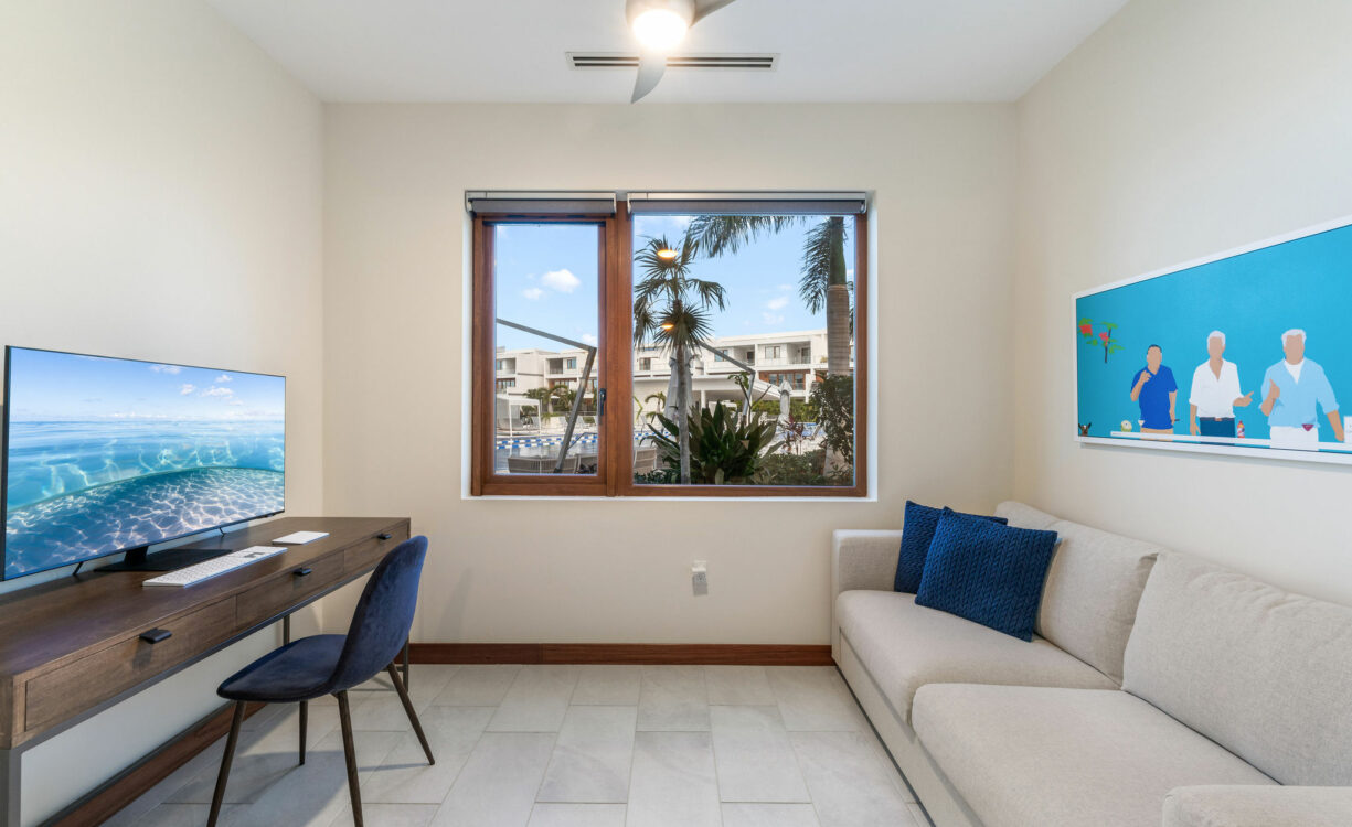 ARVIA 30, GRAND HARBOUR CONDO
