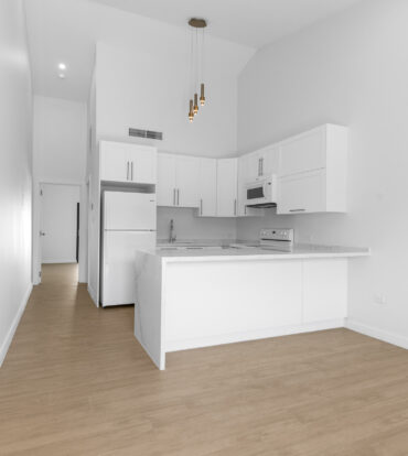 GATEWAY WEST 16, GEORGE TOWN CONDO