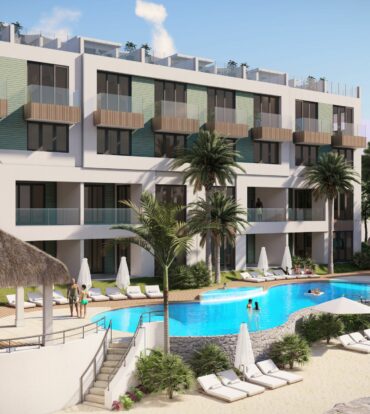 WAVES 11, 3 BED WATERFRONT TOWNHOME