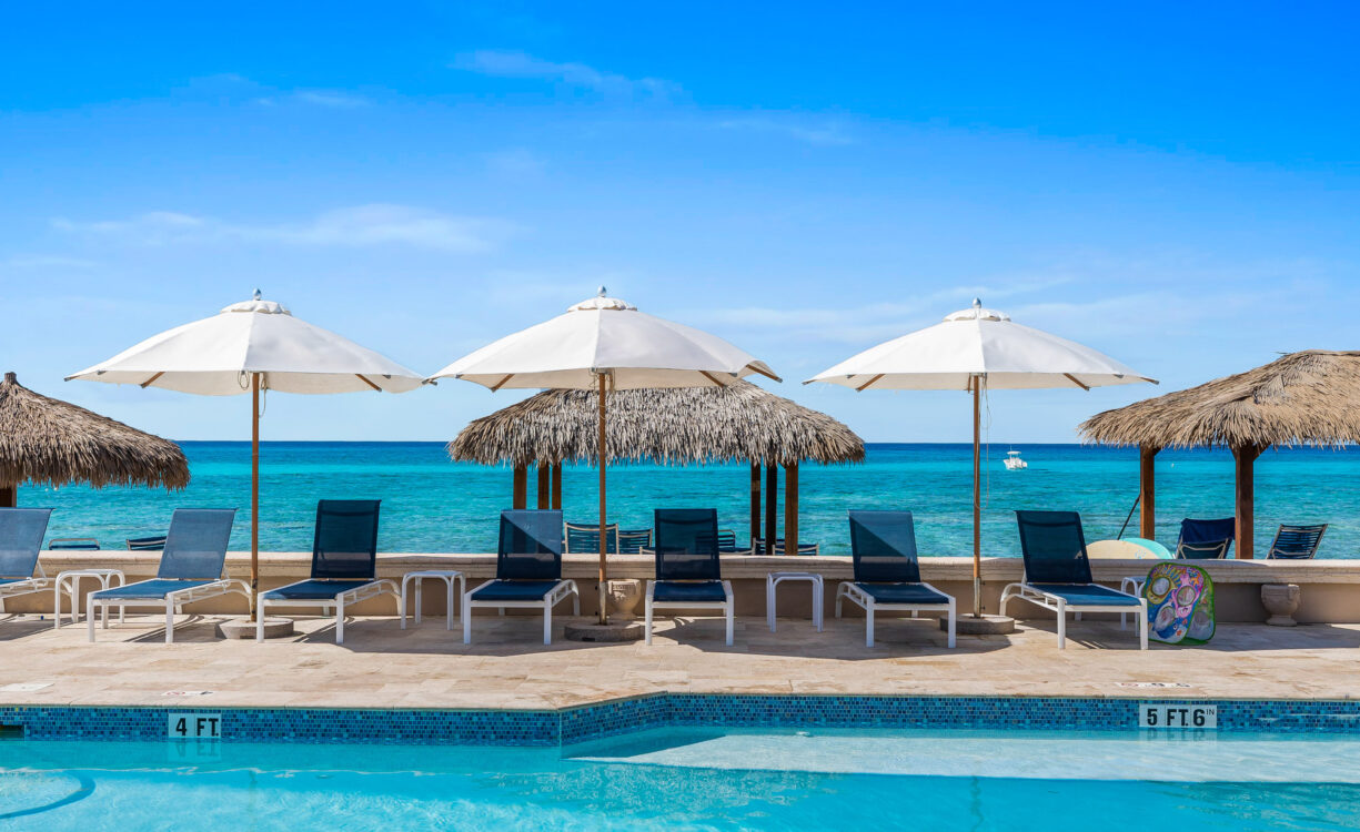 CHRISTOPHER COLUMBUS 5, BEACHFRONT CONDO