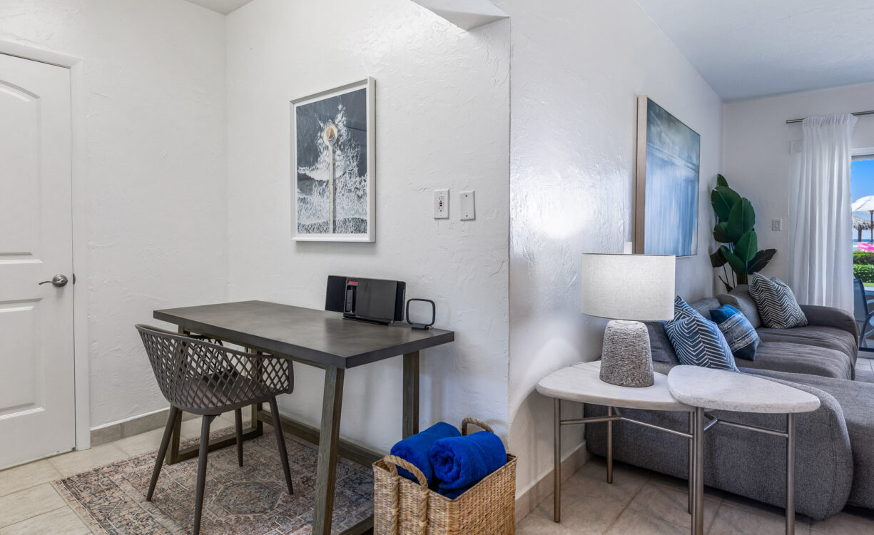 CHRISTOPHER COLUMBUS 5, BEACHFRONT CONDO