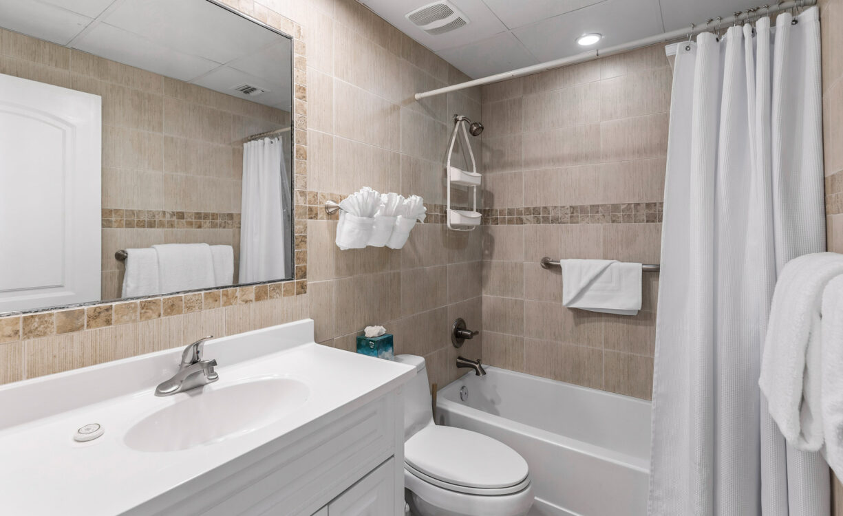 CHRISTOPHER COLUMBUS 5, BEACHFRONT CONDO