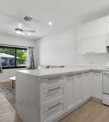 GATEWAY WEST 3, GEORGE TOWN CONDO