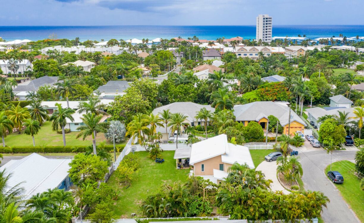 Parkway Drive 128, Seven Mile Corridor With Two Producing