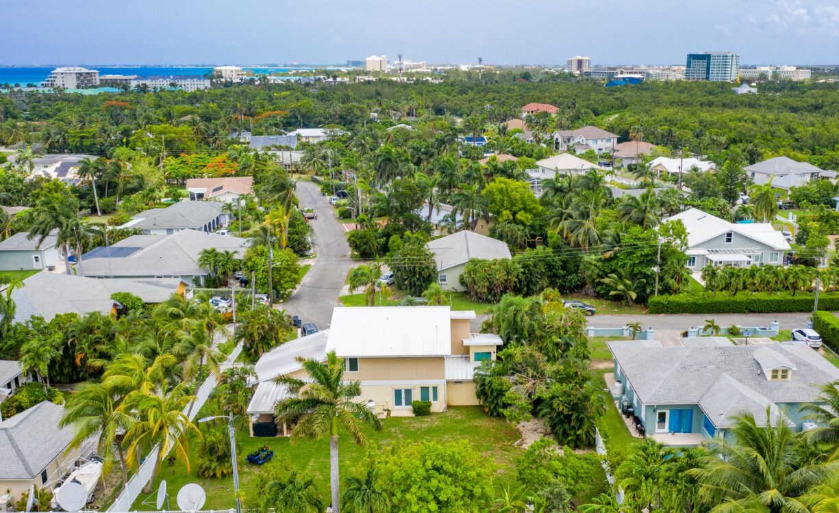 Parkway Drive 128, Seven Mile Corridor With Two Producing