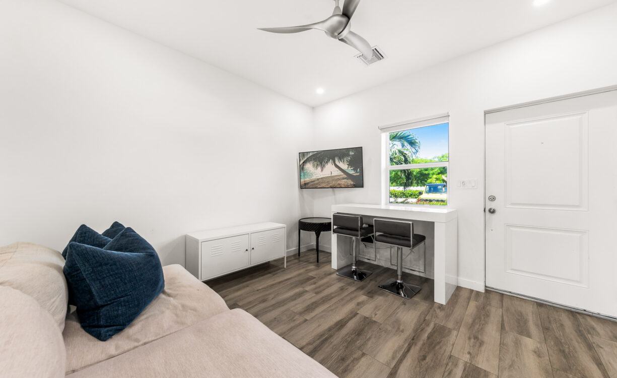 19 NORTH NO. 109, 1 BED CONDO