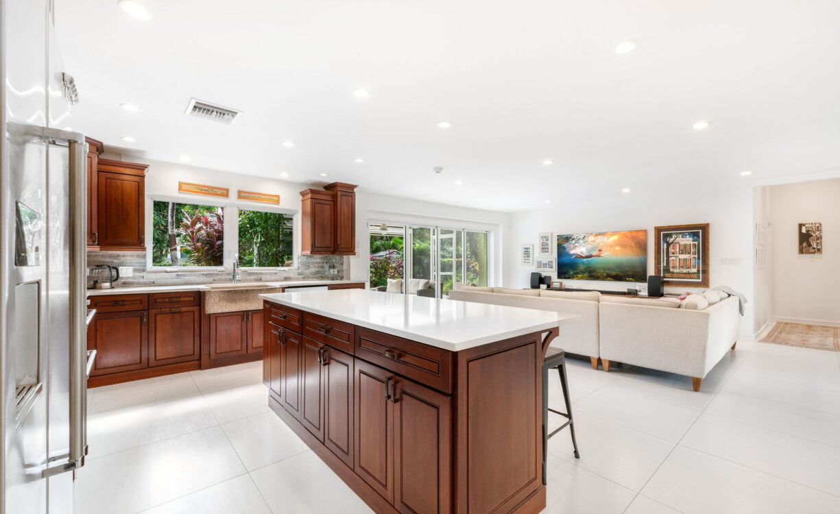 JENNIFER DRIVE 292, SNUG HARBOUR