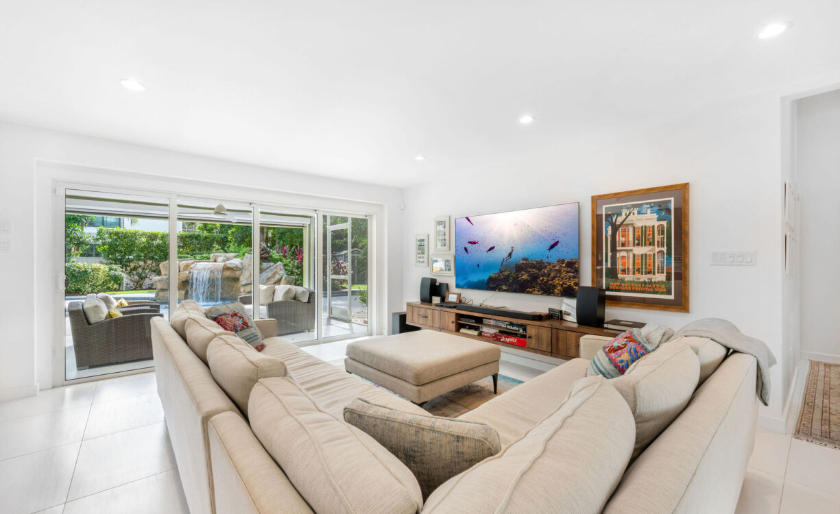 JENNIFER DRIVE 292, SNUG HARBOUR