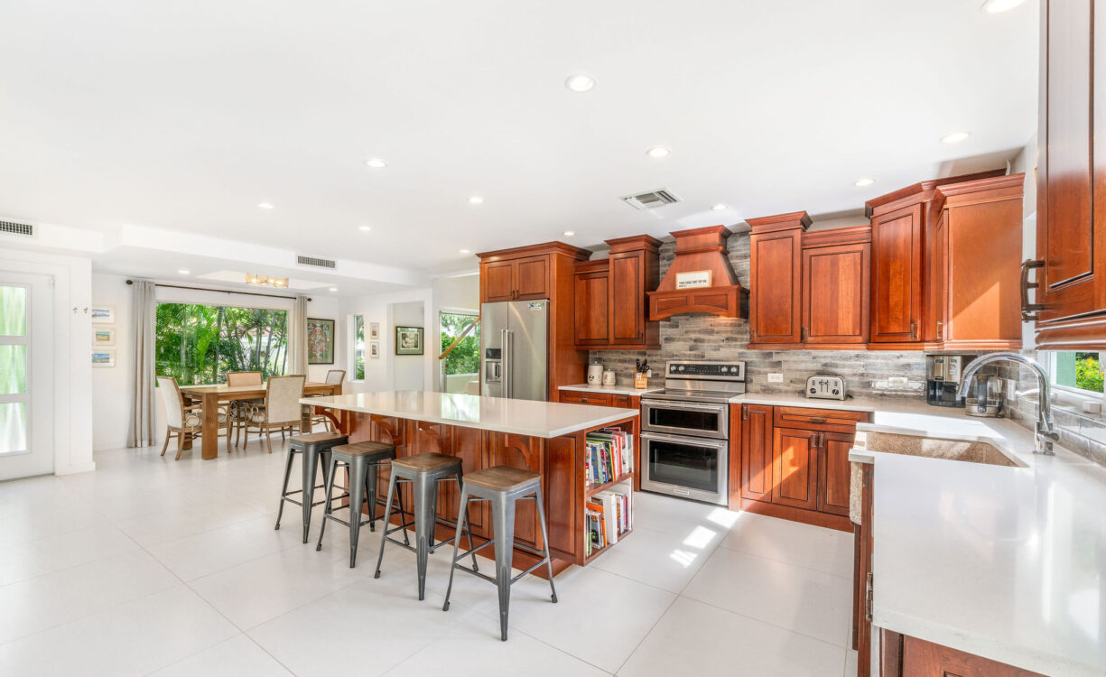 JENNIFER DRIVE 292, SNUG HARBOUR