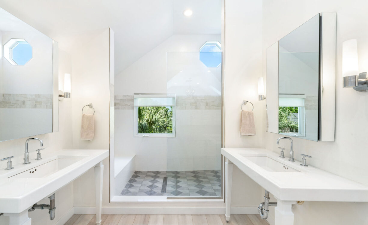 JENNIFER DRIVE 292, SNUG HARBOUR