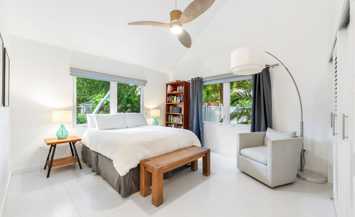 JENNIFER DRIVE 292, SNUG HARBOUR
