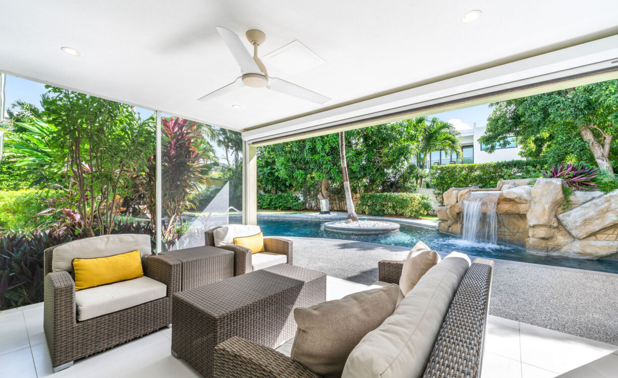 JENNIFER DRIVE 292, SNUG HARBOUR