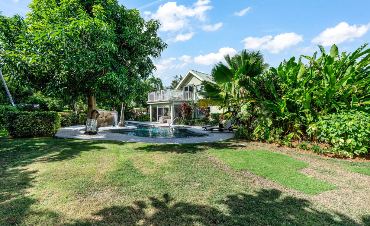 JENNIFER DRIVE 292, SNUG HARBOUR