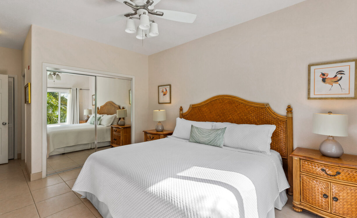 KAIBO 20, BEACH FRONT CONDO