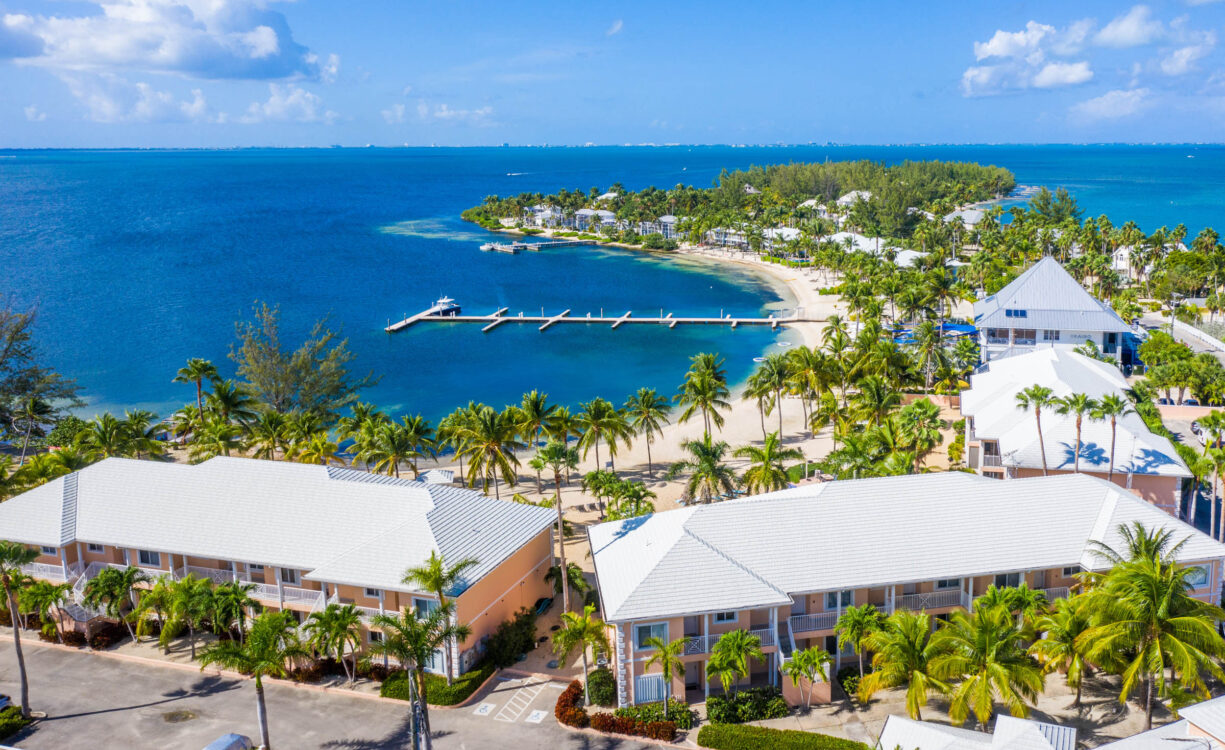 KAIBO 20, BEACH FRONT CONDO