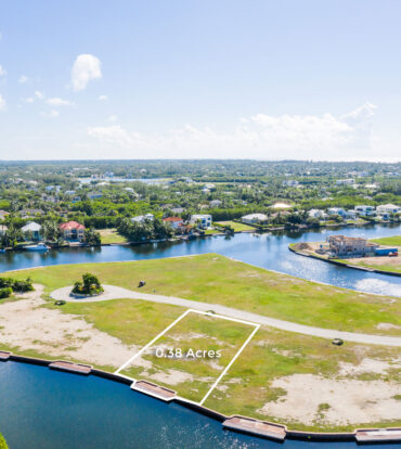 HARBOUR REACH 0.38 ACRE, NORTH SOUND FACING